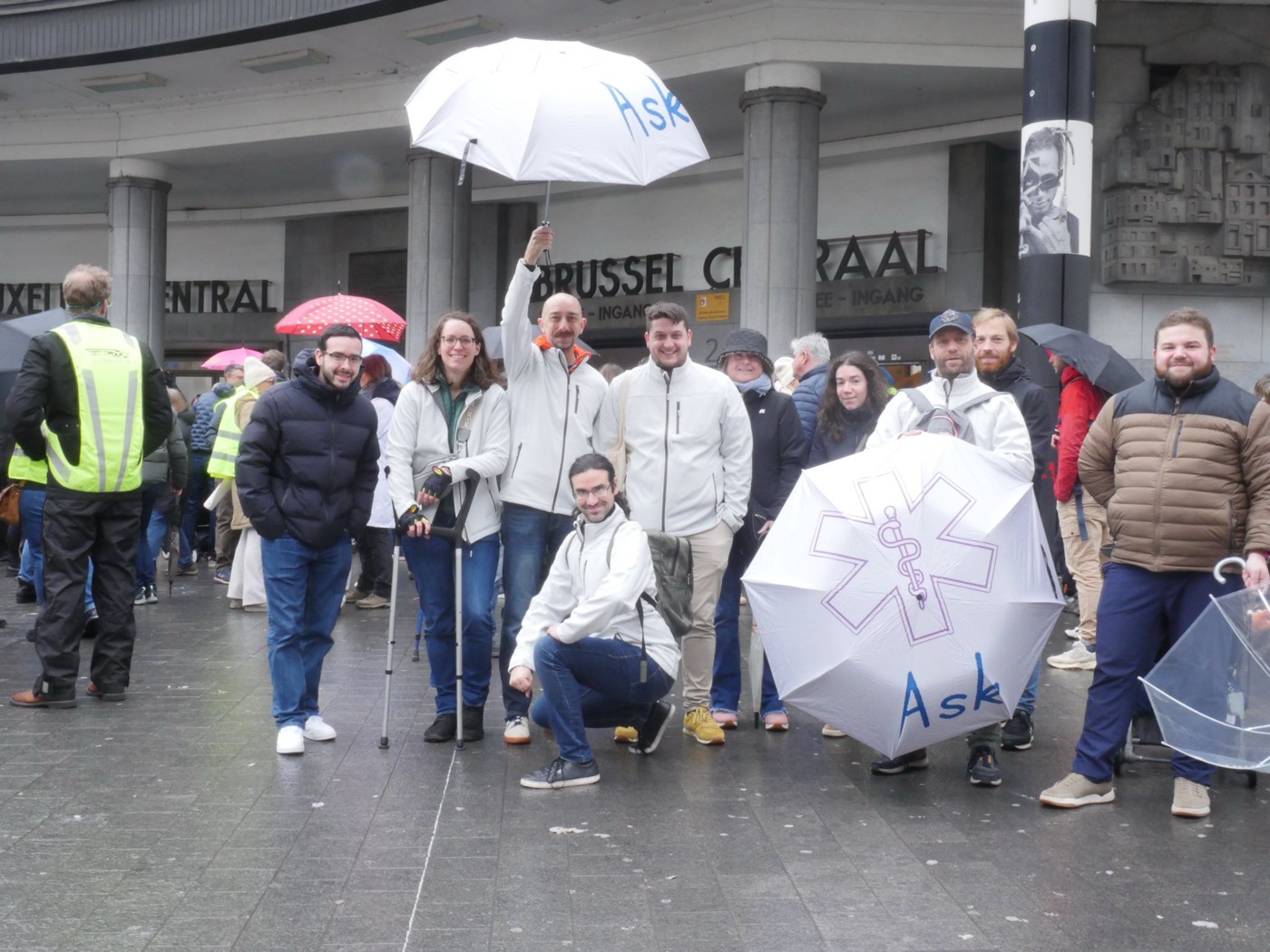 L'&eacute;quipe ASK &agrave; Bruxelles Central
